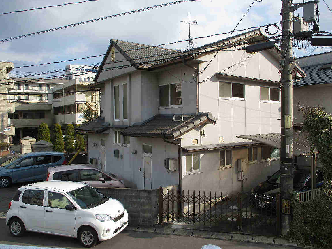 津島京町メゾネット